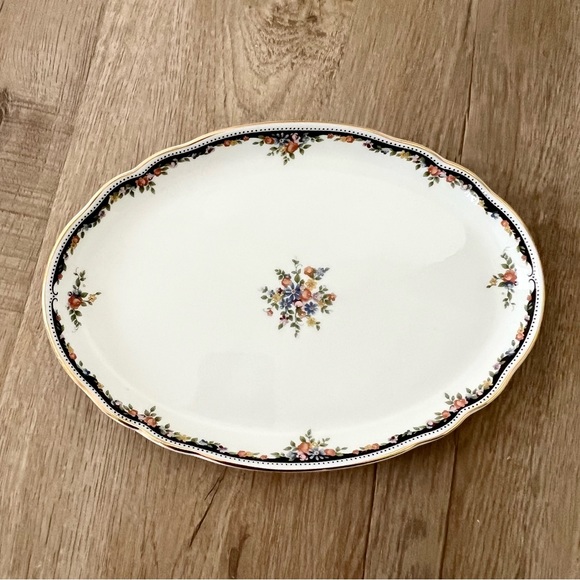 Retired Wedgwood Osborne Tray‎ (Giftware) bone china Oval 9.5” X 7” REALLY RARE - Picture 1 of 7